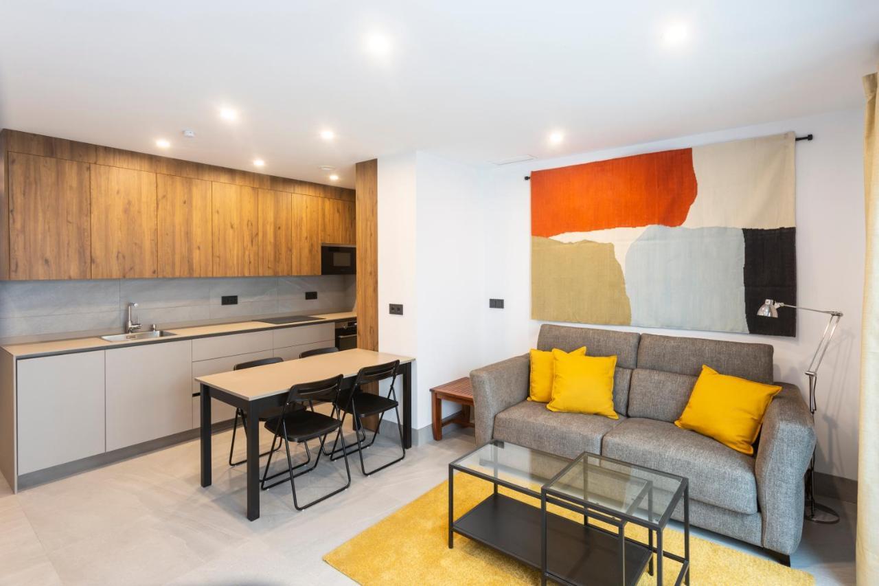 Apartamentos Bajeles Sevilla Urban Екстер'єр фото