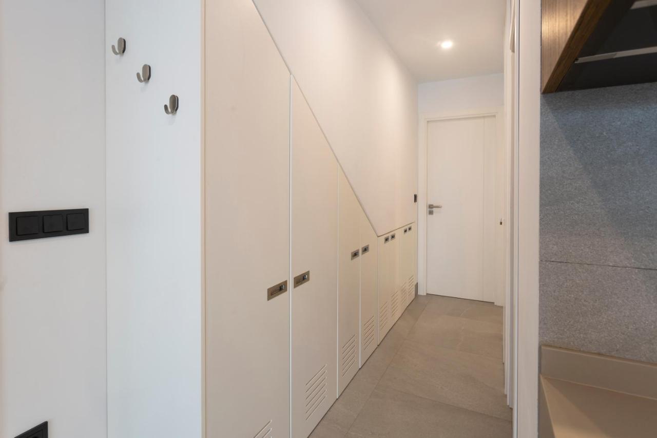 Apartamentos Bajeles Sevilla Urban Екстер'єр фото