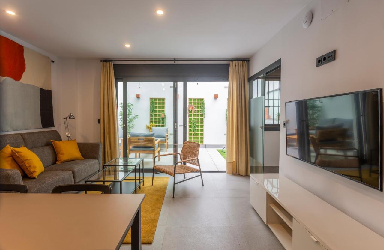 Apartamentos Bajeles Sevilla Urban Екстер'єр фото