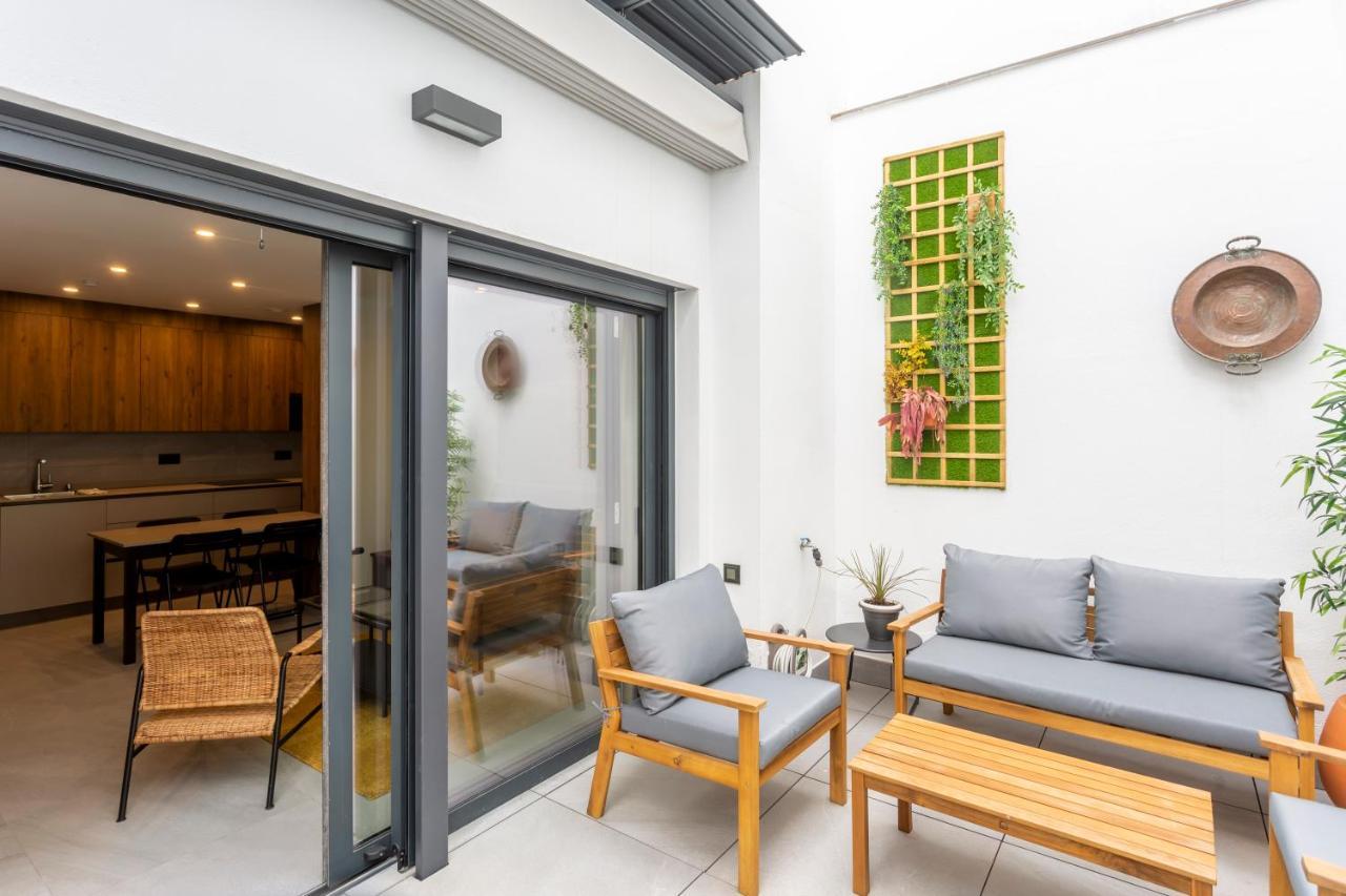 Apartamentos Bajeles Sevilla Urban Екстер'єр фото