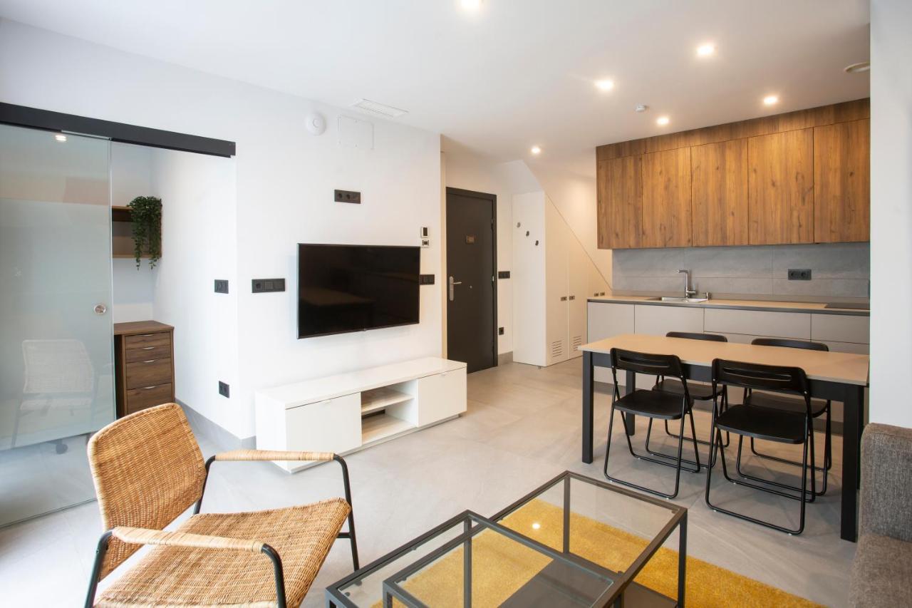 Apartamentos Bajeles Sevilla Urban Екстер'єр фото