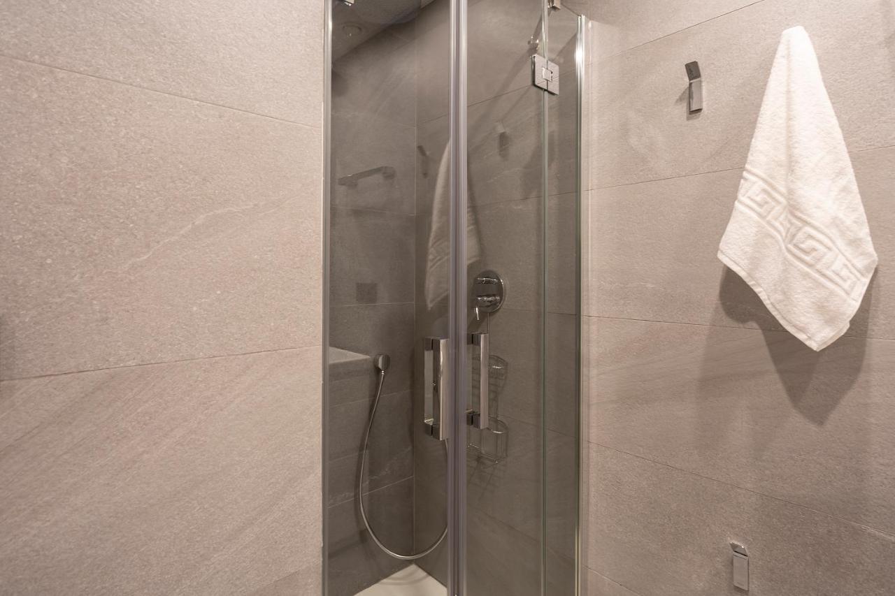 Apartamentos Bajeles Sevilla Urban Екстер'єр фото