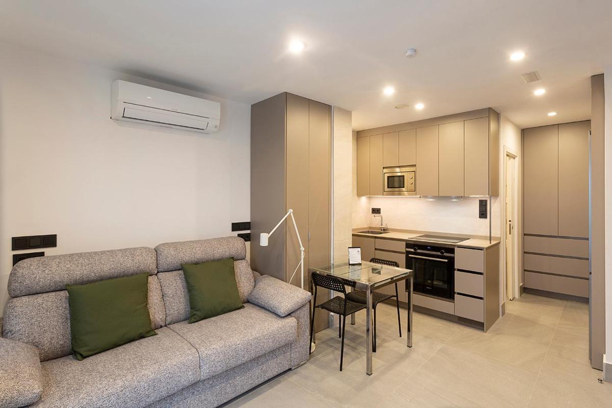 Apartamentos Bajeles Sevilla Urban Екстер'єр фото