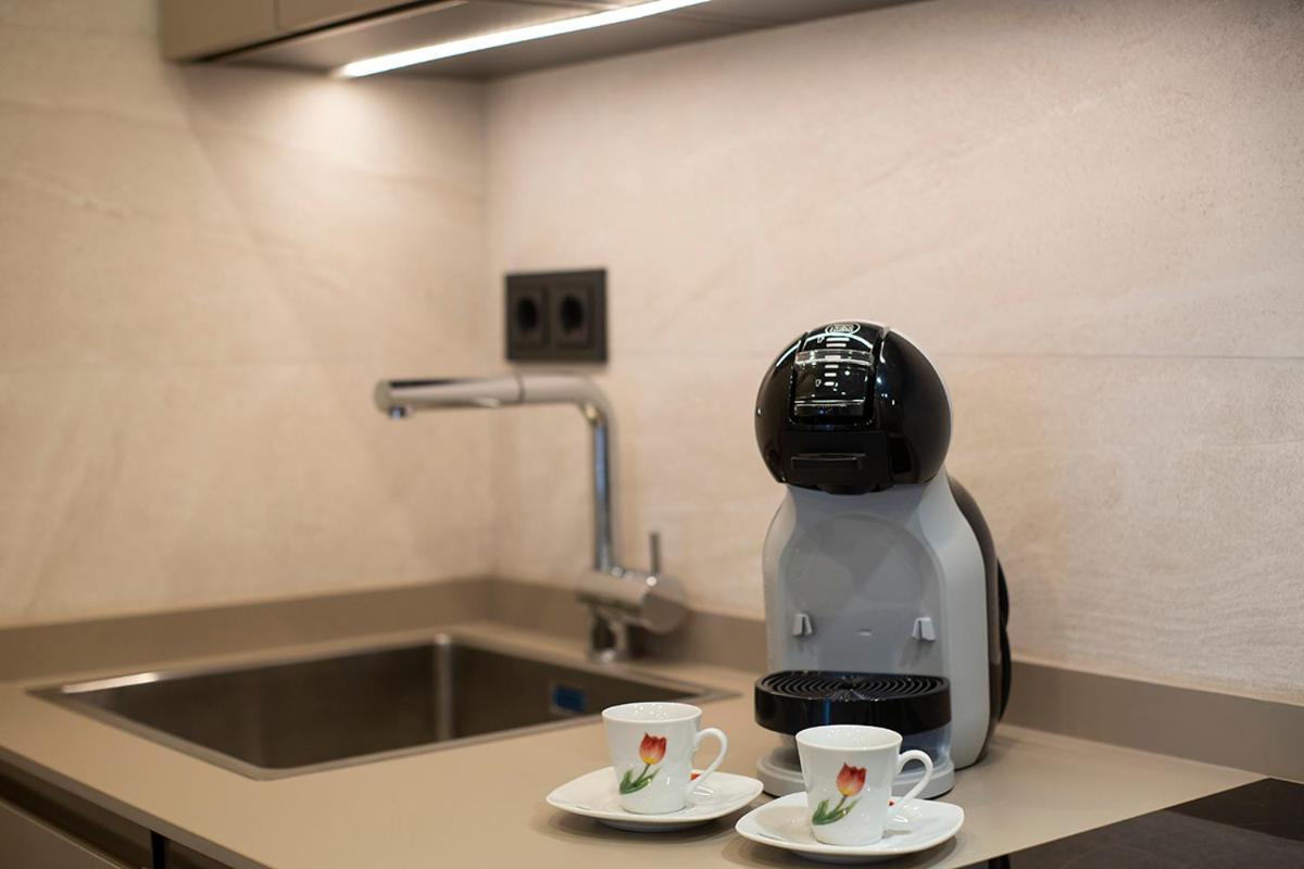 Apartamentos Bajeles Sevilla Urban Екстер'єр фото