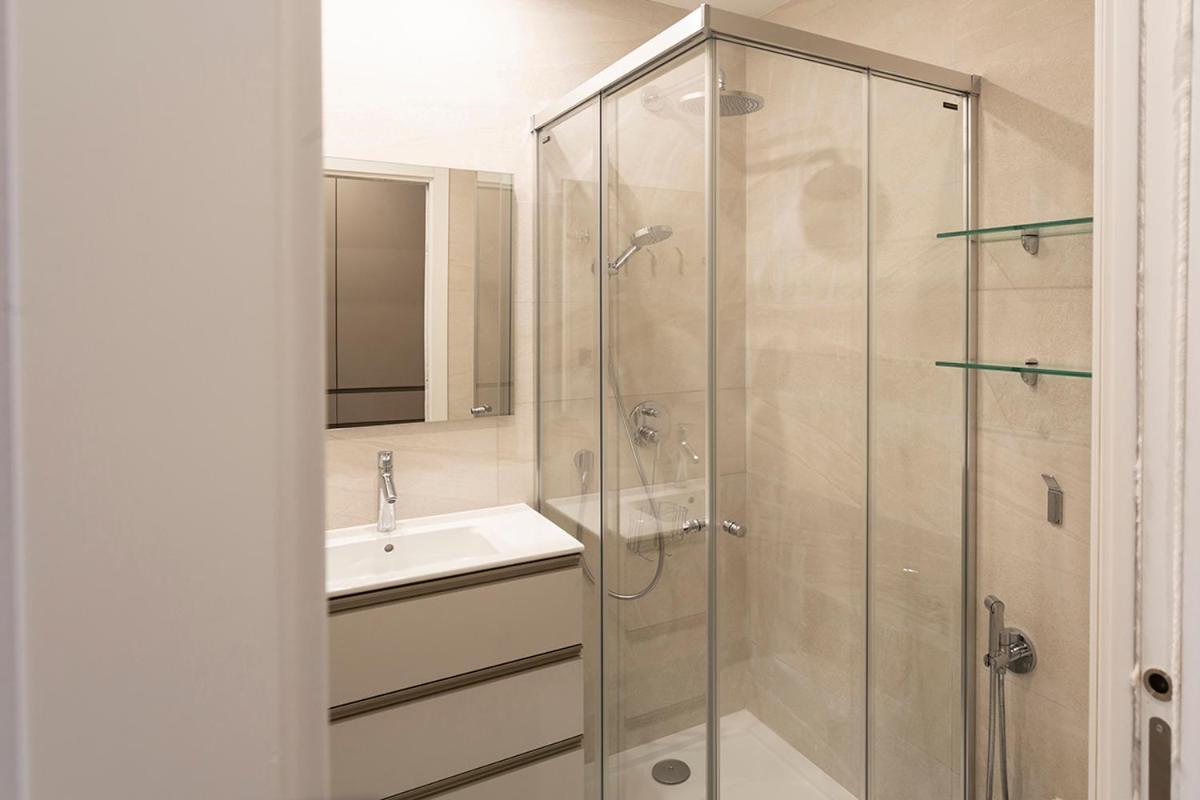 Apartamentos Bajeles Sevilla Urban Екстер'єр фото