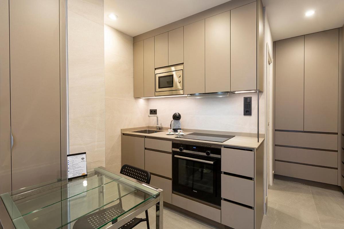 Apartamentos Bajeles Sevilla Urban Екстер'єр фото